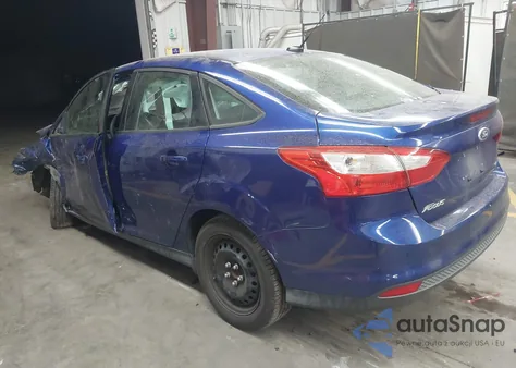 2012 Ford Focus Se из США, поврежденный, VIN 1FAHP3F28CL227034